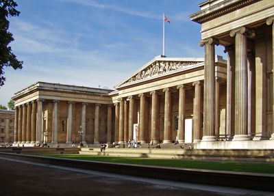 Image of British Museum (case 4)